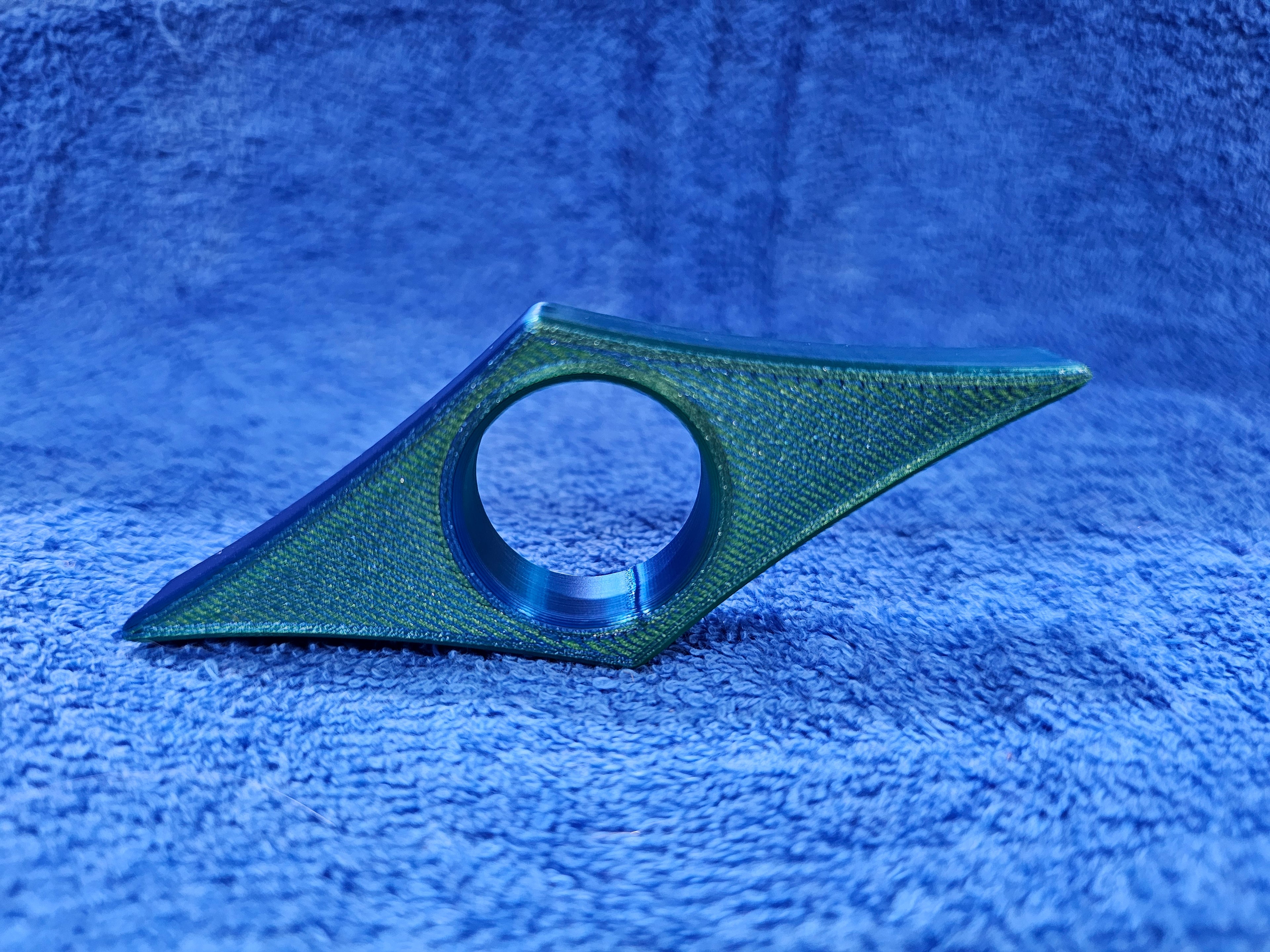 3-D Bookgrip