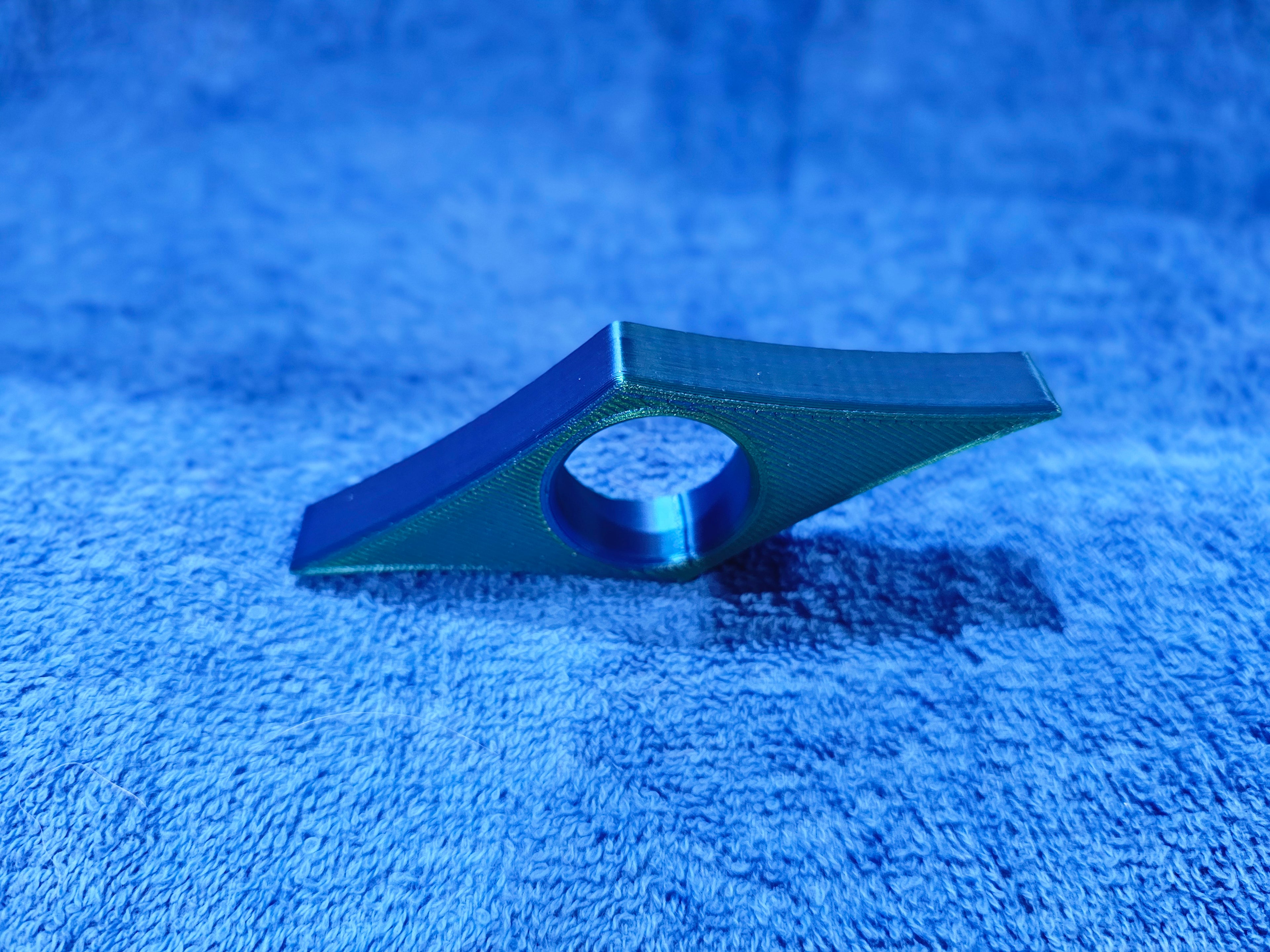 3-D Bookgrip