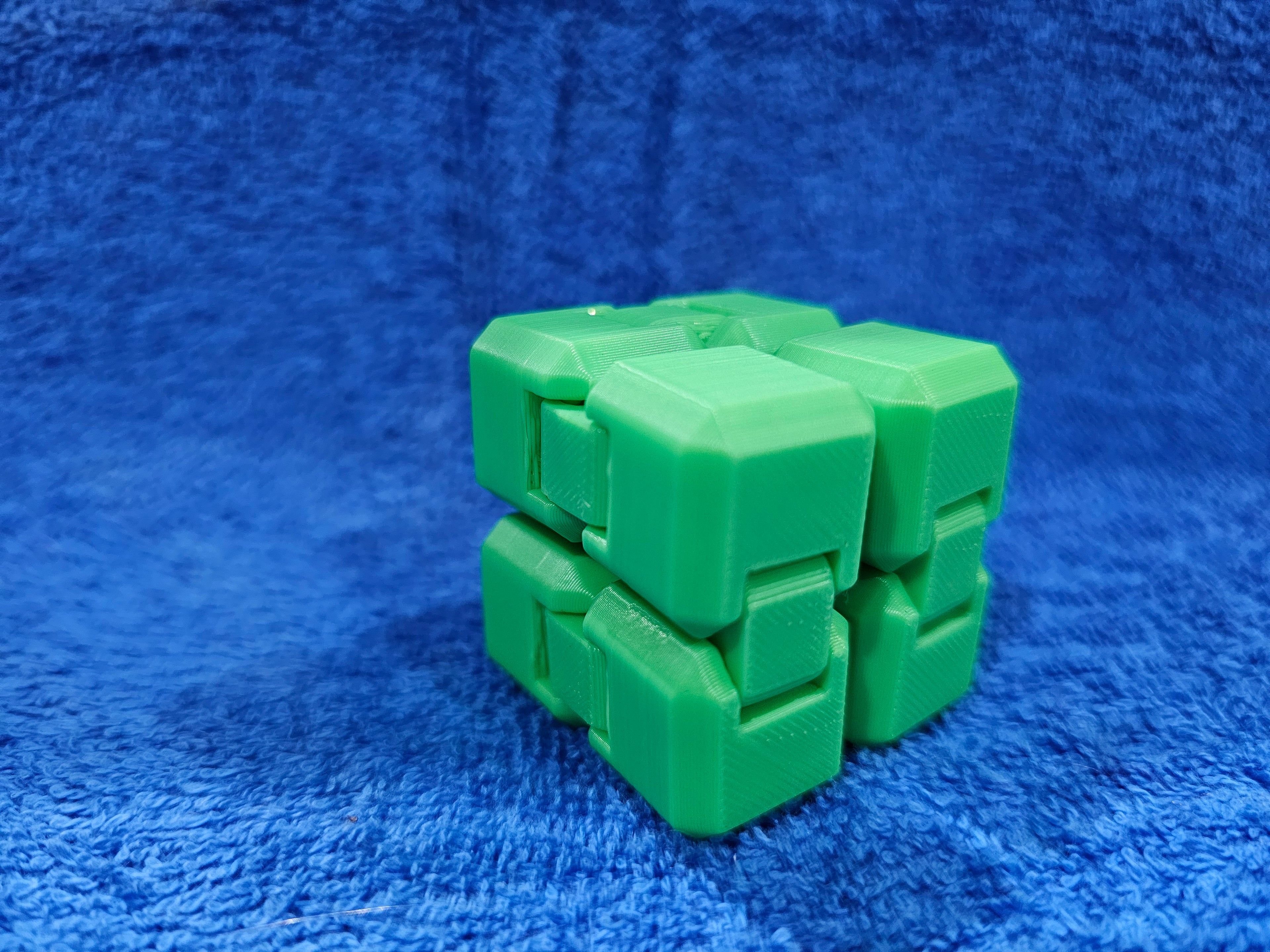 3-D Infinity Cubes