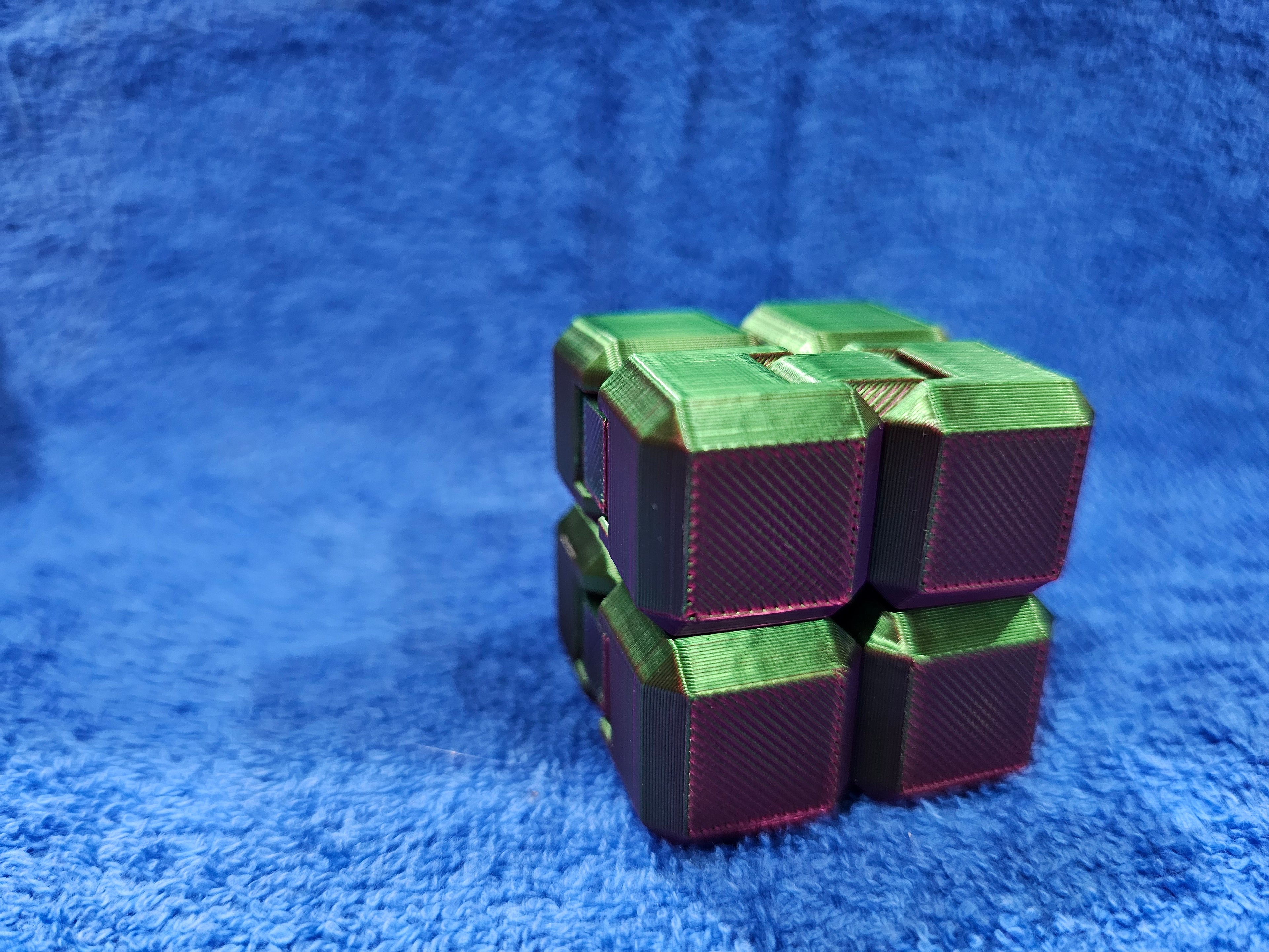3-D Infinity Cubes