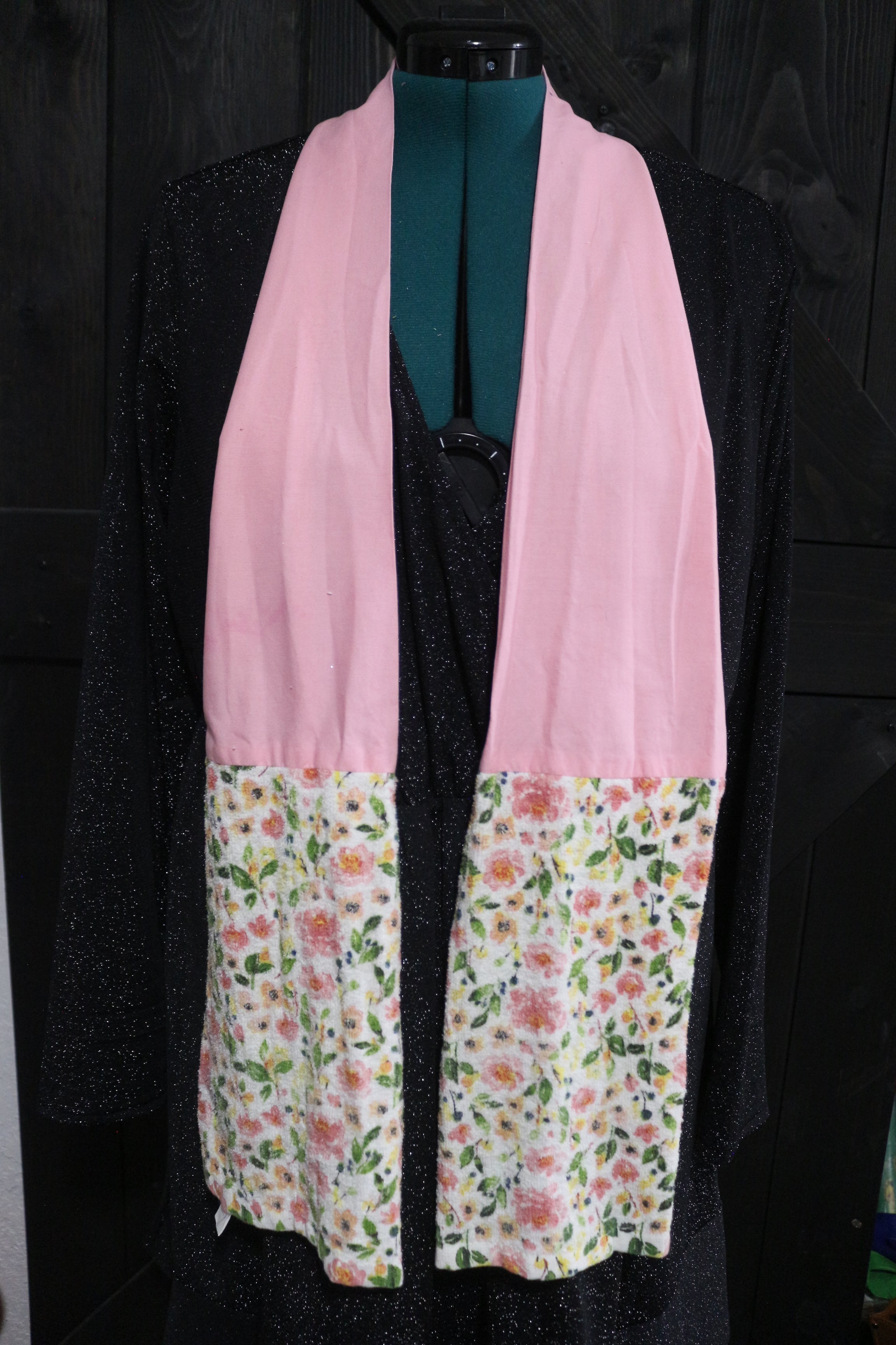 Spring Kitchen Scarves